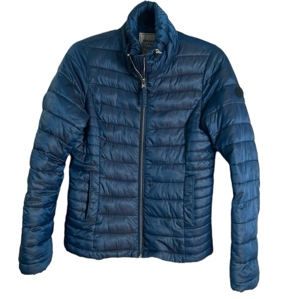 Abercrombie and fltch navy blue puffer jacket size small